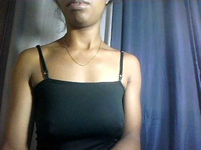 Nathiii live cam on BongaCams