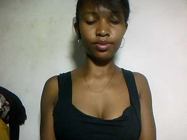 Nathiii live cam on BongaCams