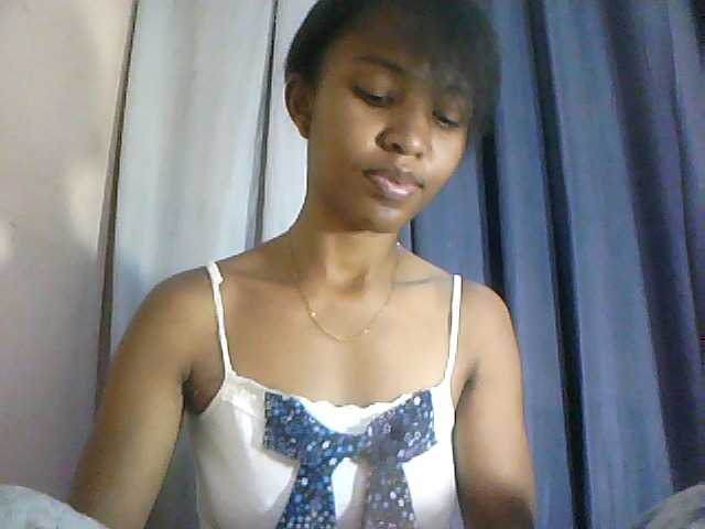 Nathiii live webcam show