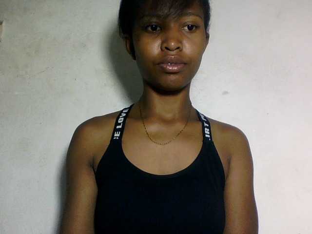 Nathiii live cam on BongaCams