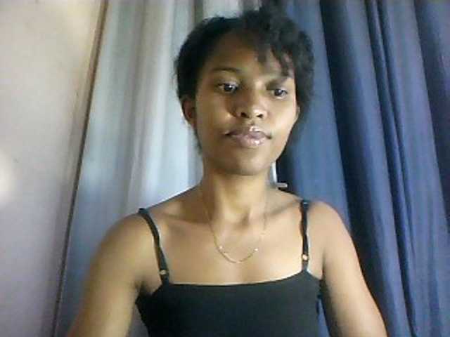 Nathiii live cam on BongaCams