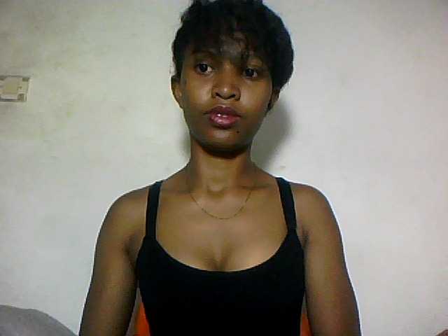 Nathiii live cam on BongaCams