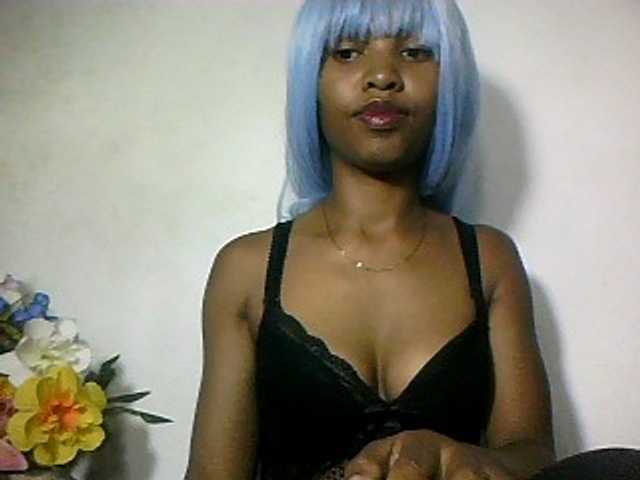 Nathiii live cam on BongaCams