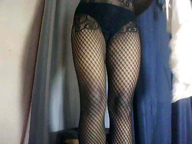 Nathiii live webcam show