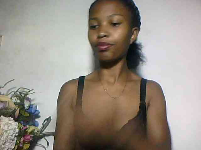 Nathiii webcam