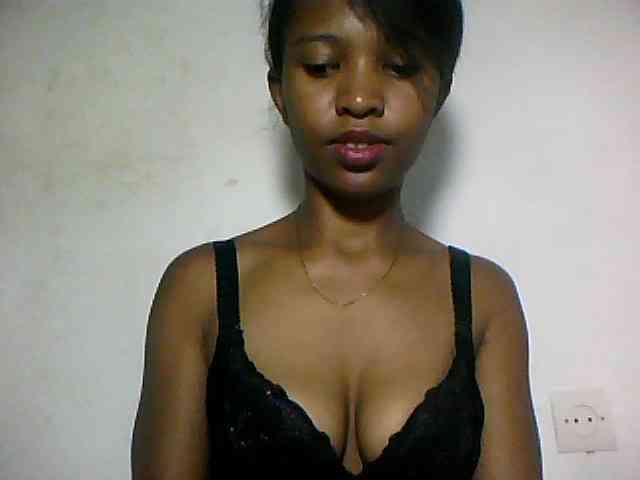 Nathiii webcam