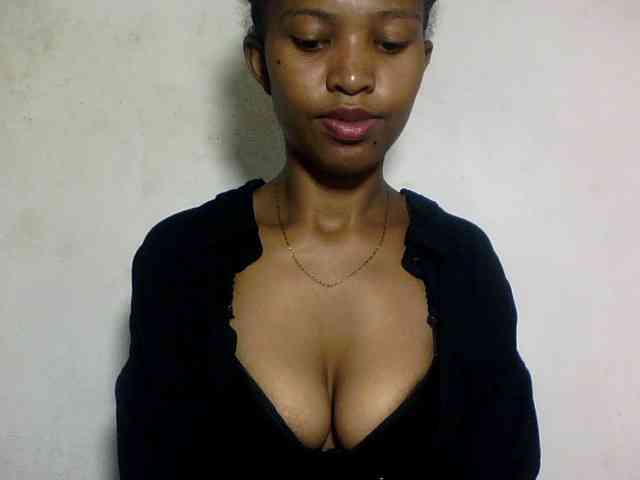 Nathiii Nathiii