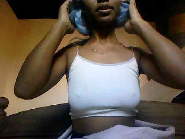 Nathiii webcam