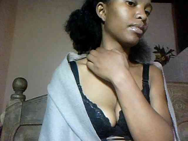 Nathiii webcam