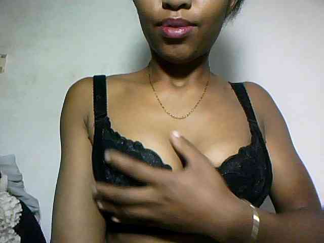 Nathiii webcam