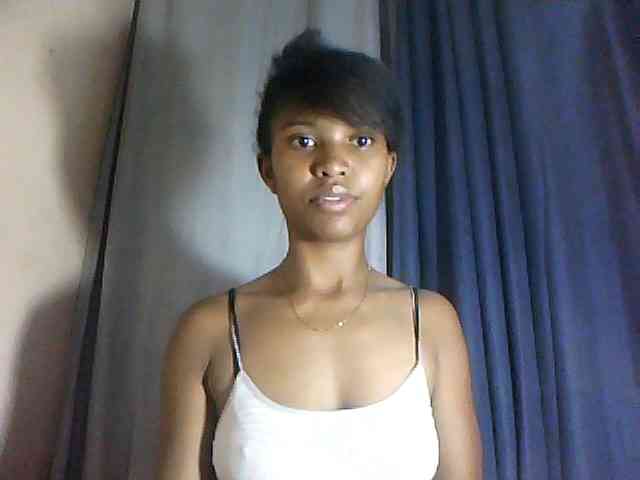 Nathiii webcam