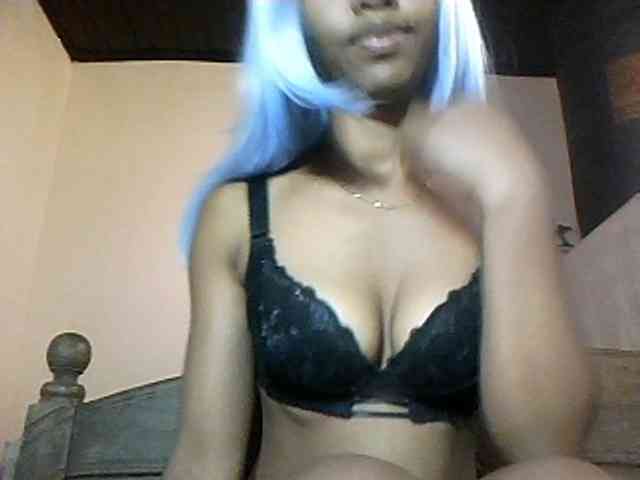 Nathiii webcam