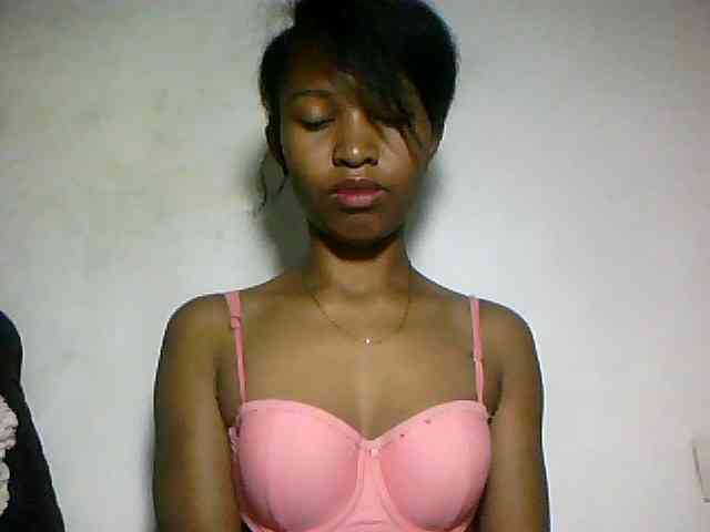 Nathiii webcam
