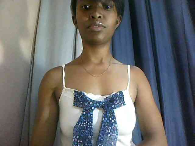 Nathiii's cam show statistics and live stream