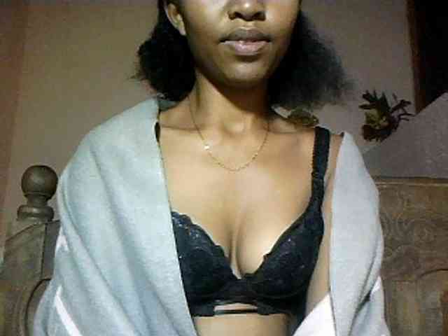 Nathiii webcam