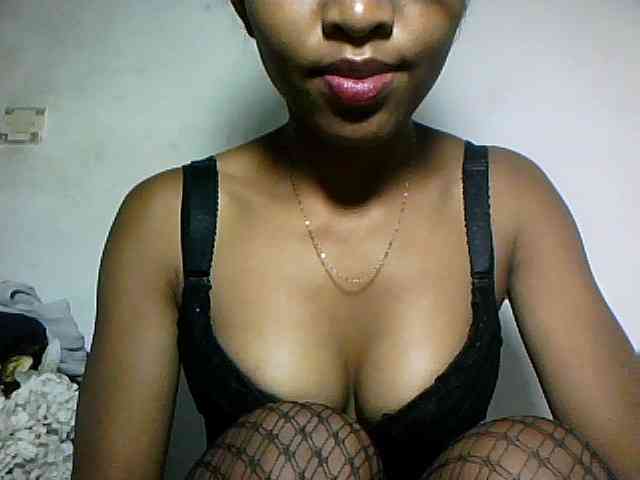 Nathiii webcam