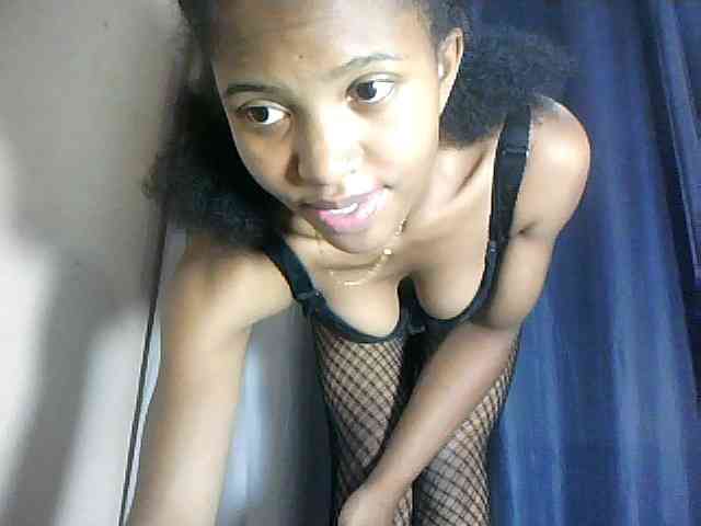Nathiii webcam