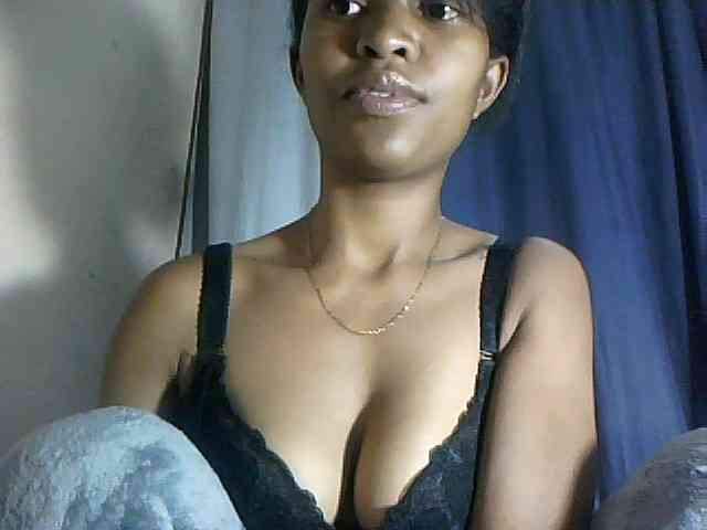 Nathiii webcam