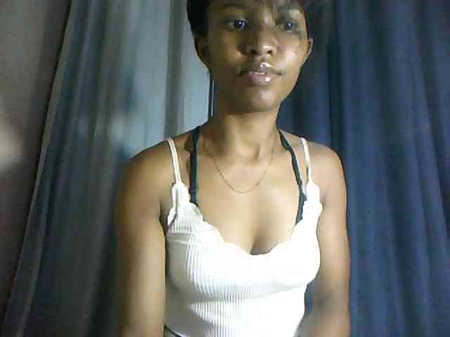 Nathiii webcam