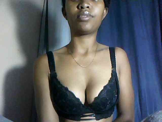 Nathiii webcam