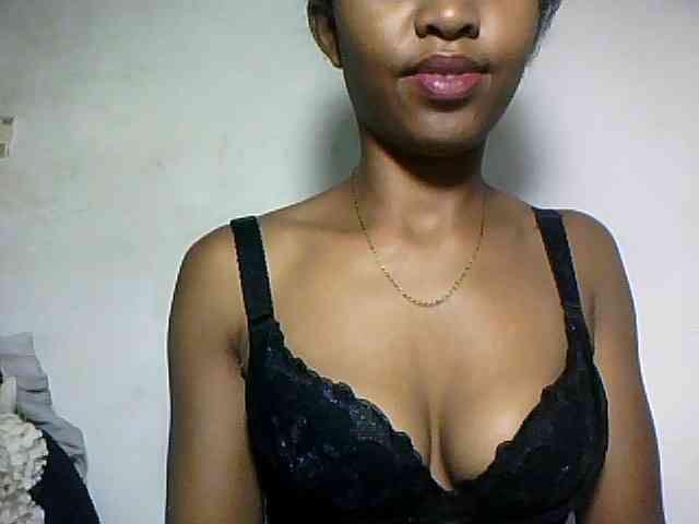 Nathiii webcam