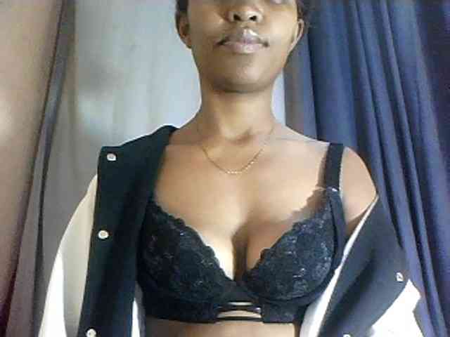 Nathiii webcam