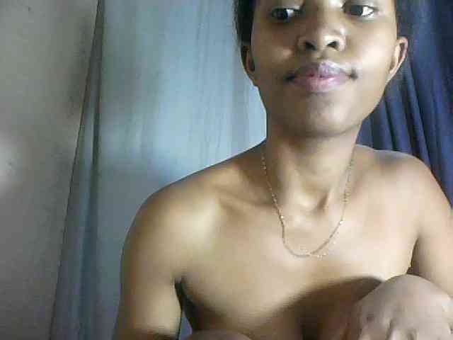 Nathiii webcam