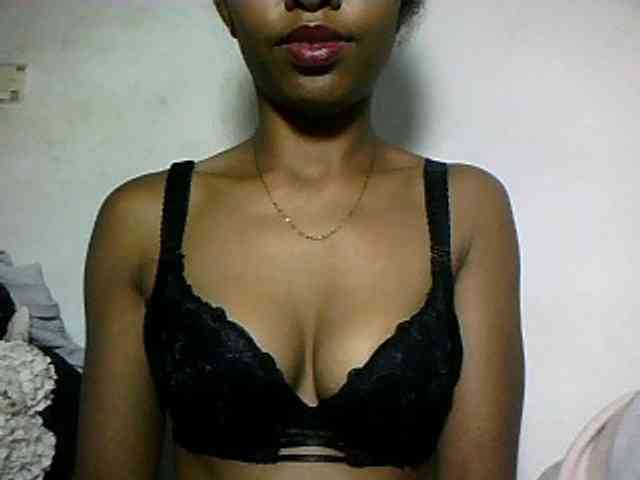 Nathiii webcam