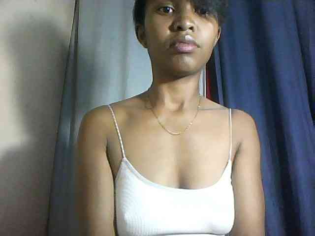 Nathiii webcam