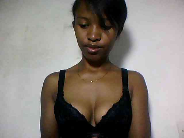 Nathiii webcam