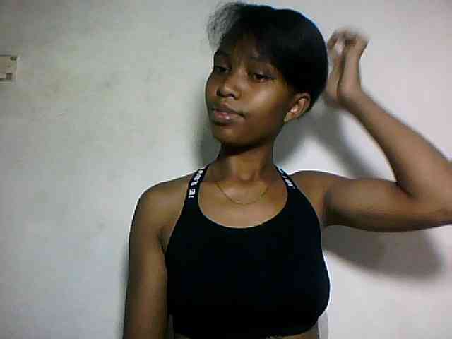 Nathiii Nathiii