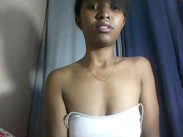 Nathiii webcam