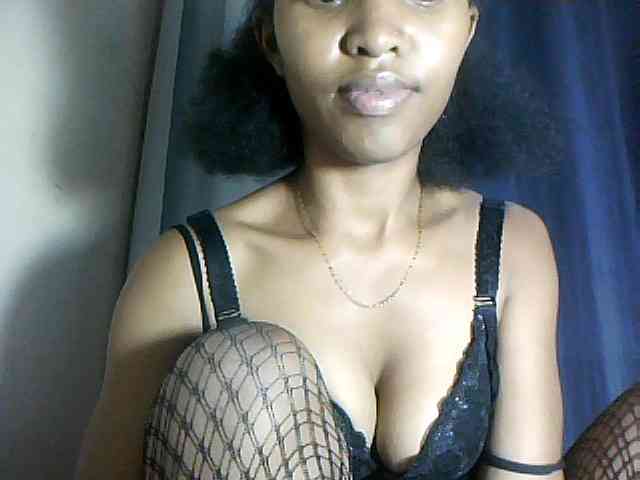 Nathiii webcam