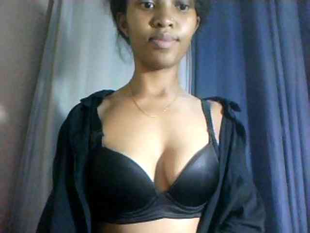 Nathiii webcam