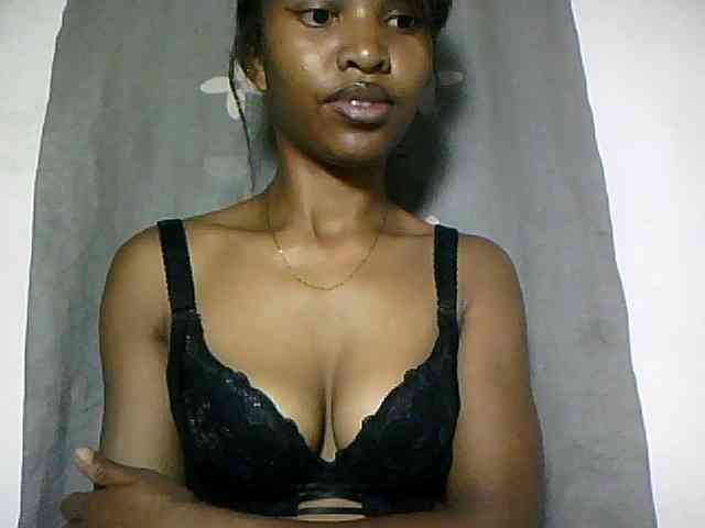 Nathiii webcam