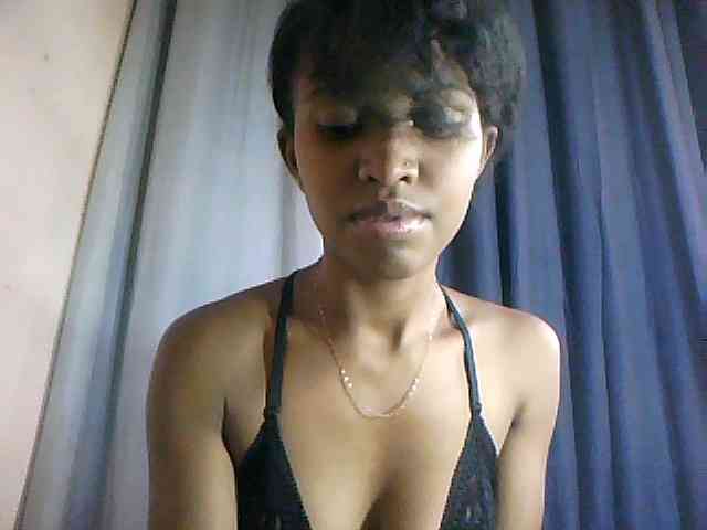 Nathiii webcam
