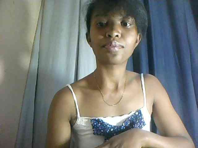 Nathiii Live Webcam on BongaCams