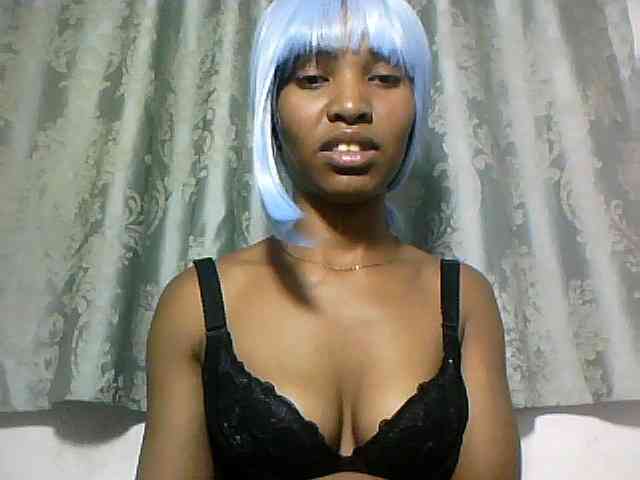 Modelo: Nathiii