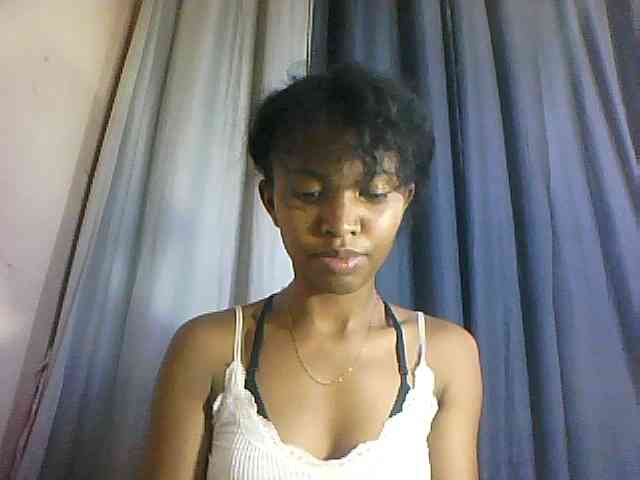 Nathiii webcam