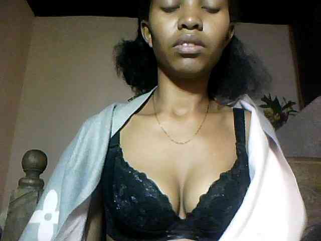 Nathiii webcam