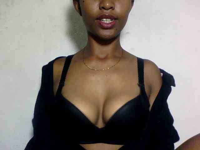 Nathiii webcam