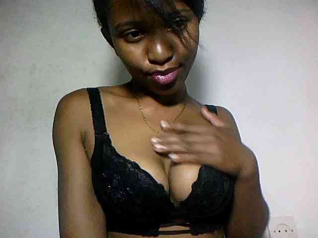 Nathiii webcam