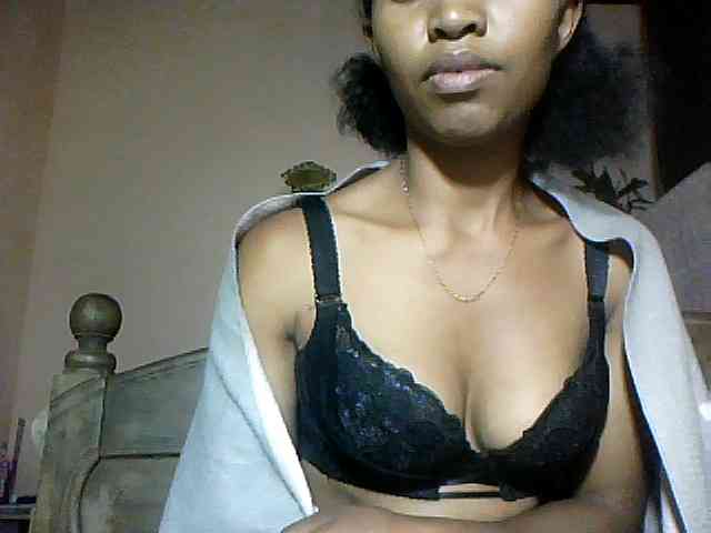 Nathiii webcam