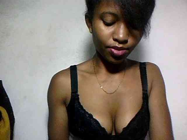 Nathiii webcam