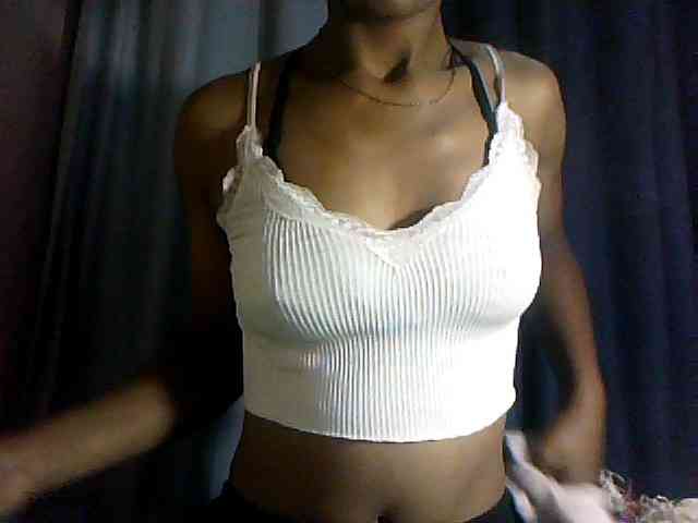 Nathiii webcam