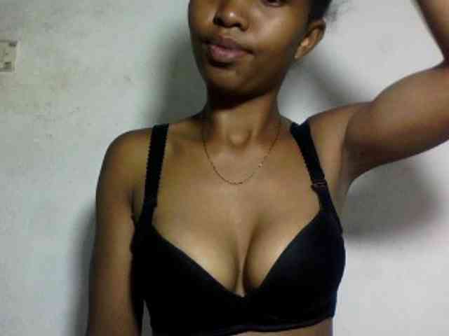 Nathiii webcam