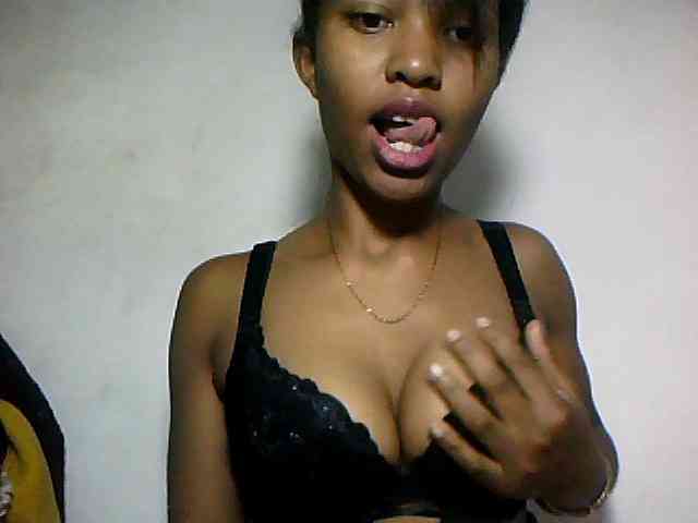 Nathiii webcam