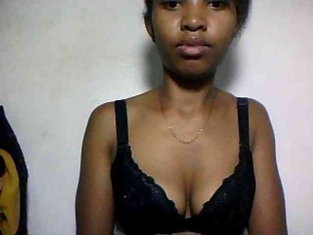Nathiii webcam