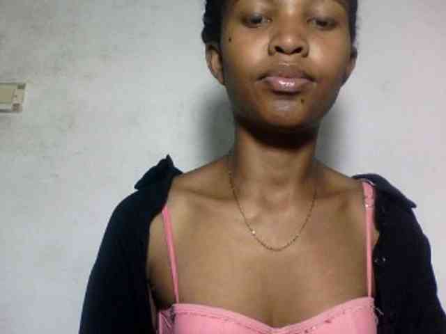 Nathiii Live Webcam on BongaCams