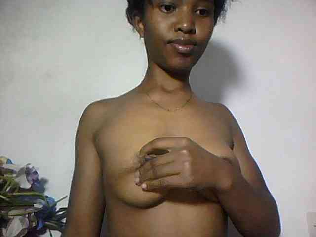 Nathiii webcam
